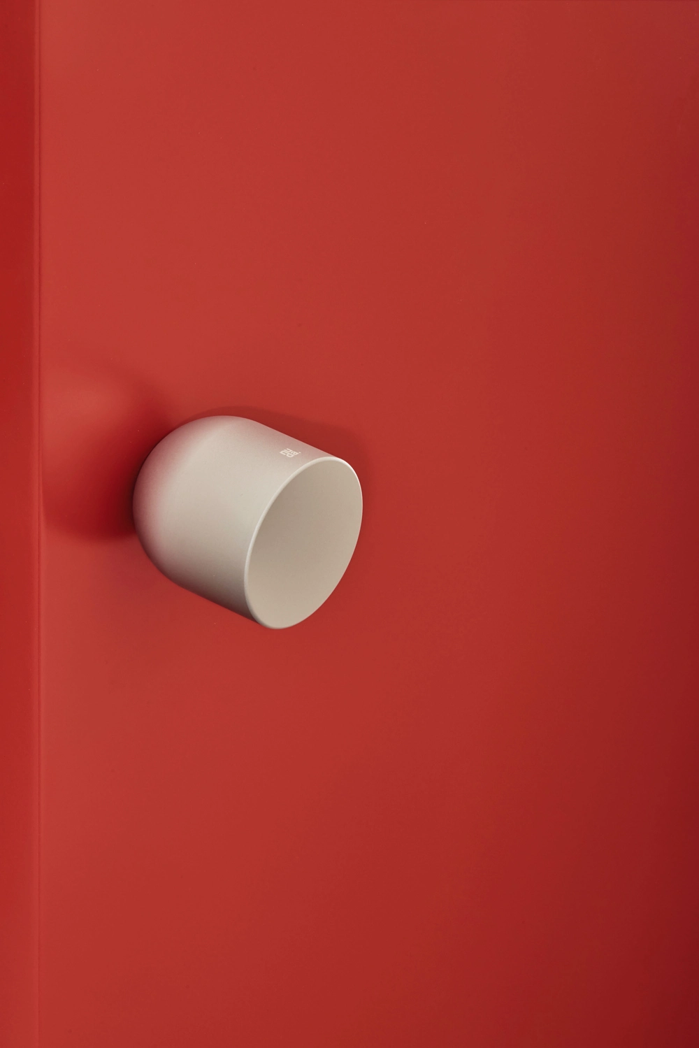 Rozeta WC Punto – minimalistyczne wykończenie do drzwi łazienkowych